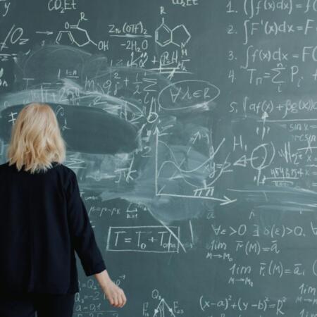 Matemaattiset mallit ja niiden soveltaminen blackjackissa